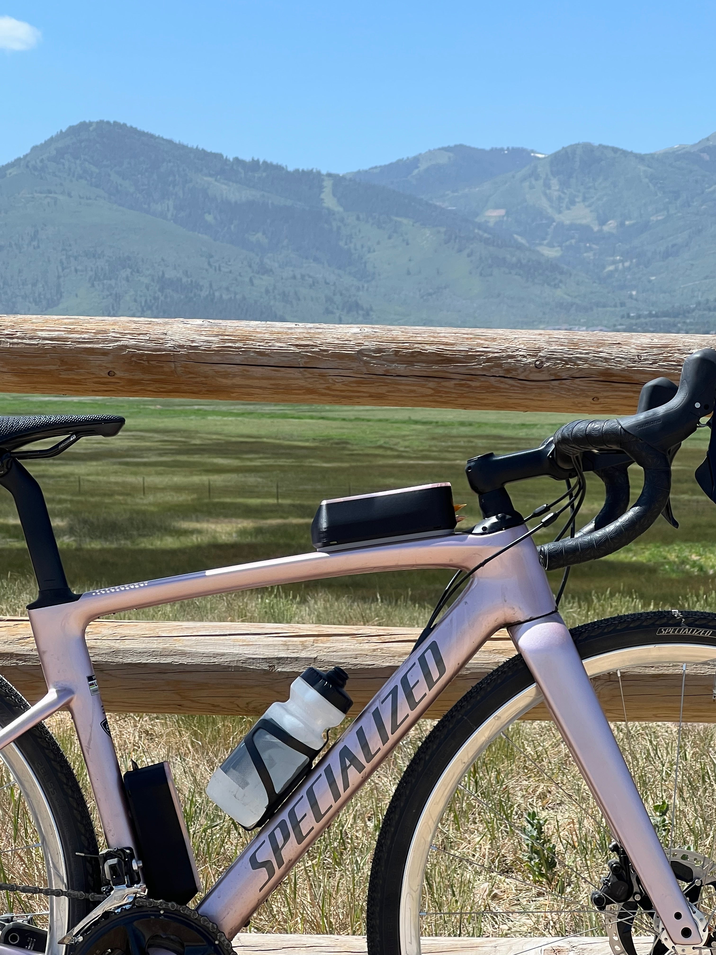 GelShell mounted on road bike